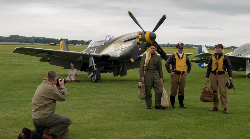 Am 09. und 10. Juli trafen sich wieder Fans der klassischen Flugzeuge um im britischen Duxford sich die Flying Legends Airshow anzuschauen. Viele ehrenamtliche Teilnehmer sorgten für eine autentische Flugfeld Atmosphäre.