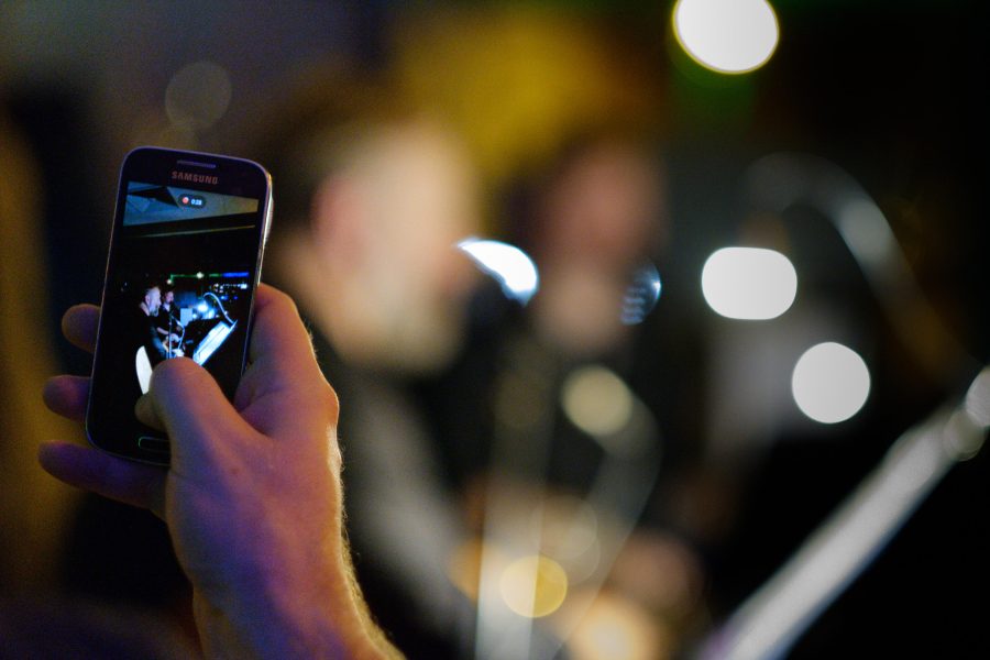 Benefizkonzert für Franziska Maifarth, die durch einen Unfall eine Querschnittslähmung zugezogen hat. Sie möchte aber Laufen trotz Querschnitt und dafür werden durch dieses Konzert Spenden gesammelt. Heiko Ebeling und Malte Kardel spielen einen Mix aus alten und neuen Stücken.